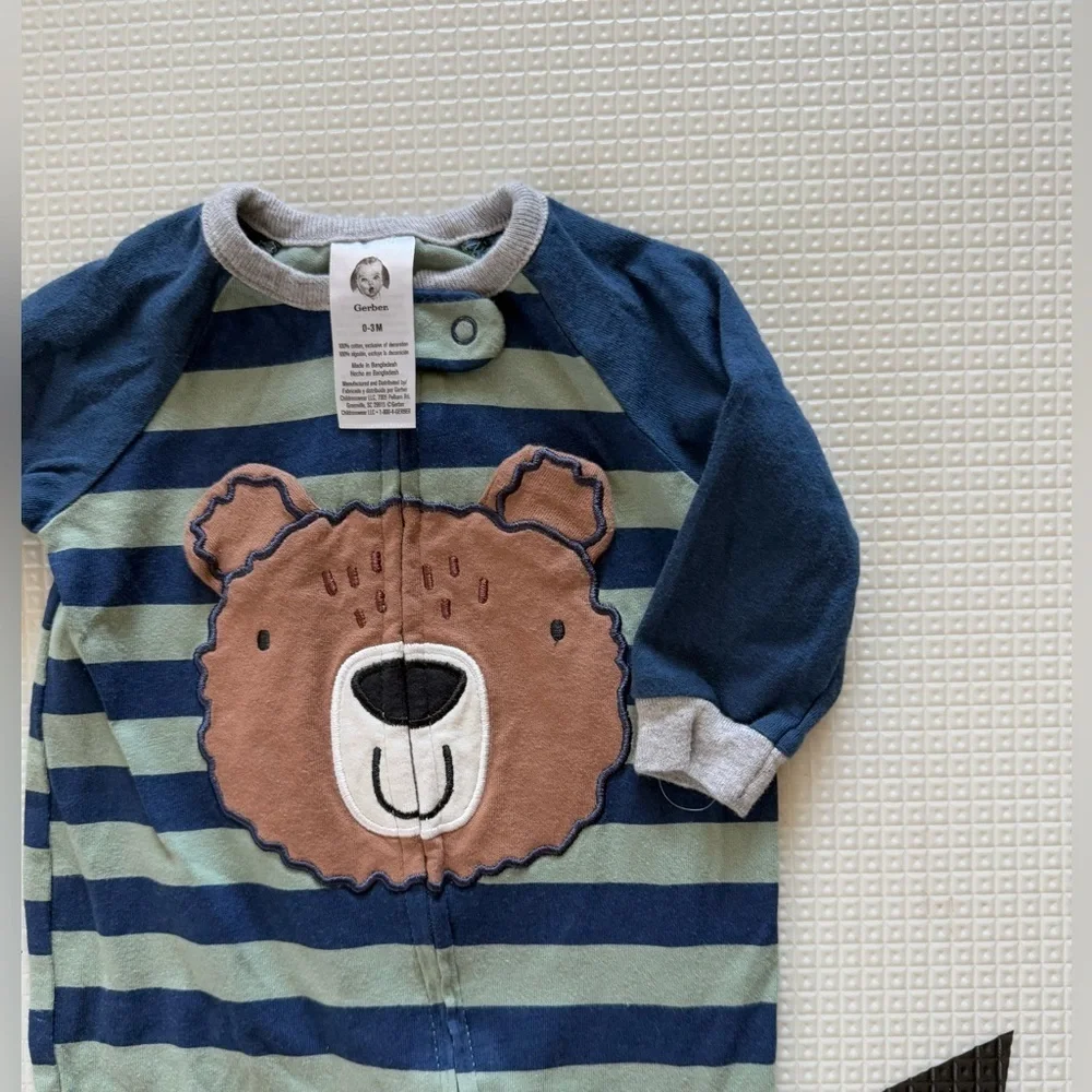 Gerber|baby gender neutral stripe footsie pajamas with bear•••0-3 months,CUTE